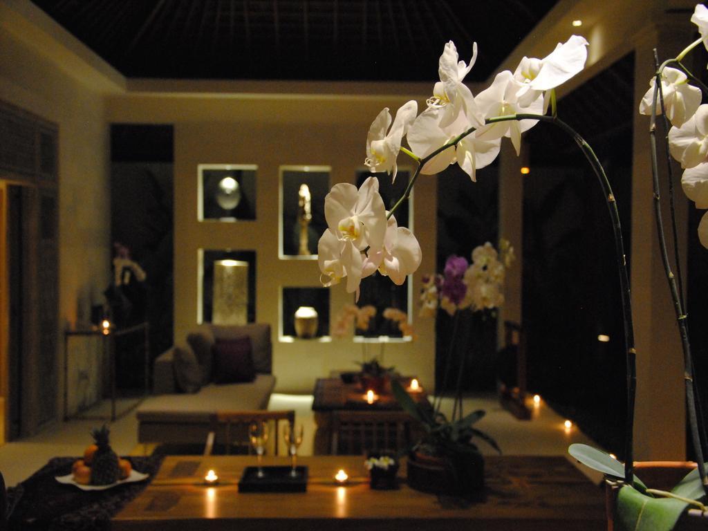 Villa Bali Asri Batubelig Семиняк Стая снимка