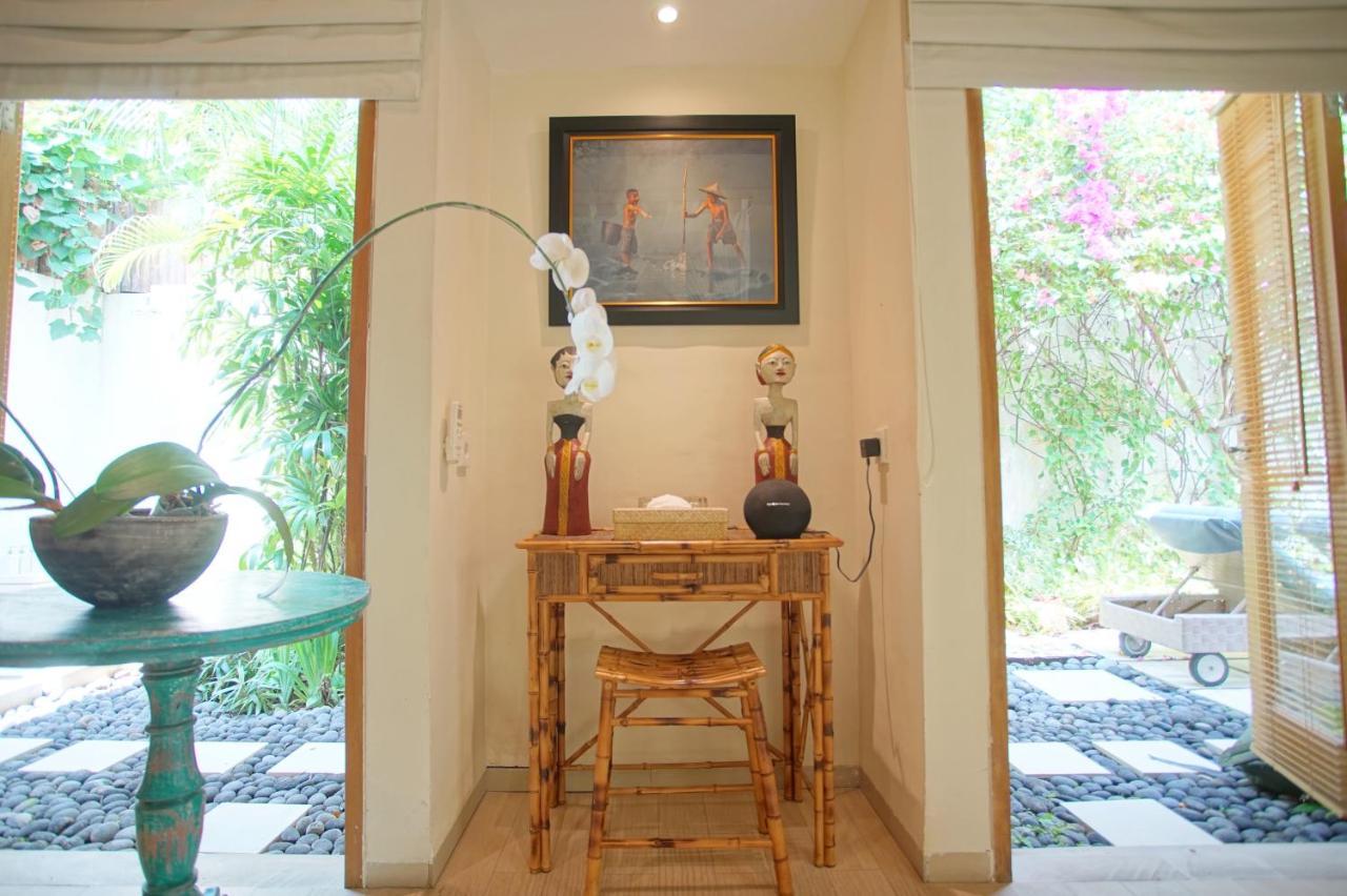 Villa Bali Asri Batubelig Семиняк Екстериор снимка